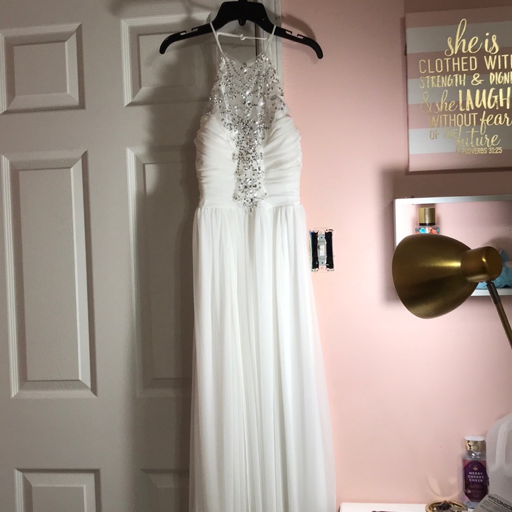 White party dress